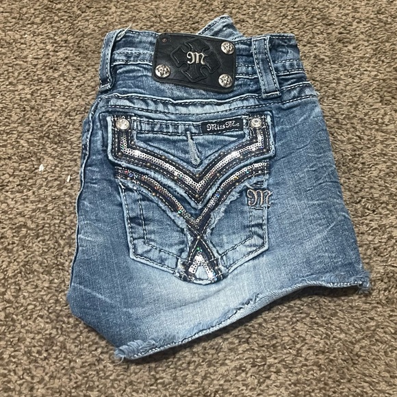 Miss Me Pants - Miss Me Shorts Size 27